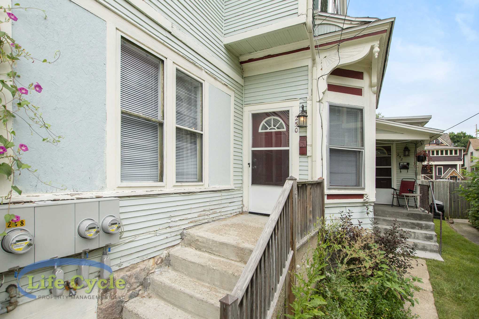 Property thumbnail image