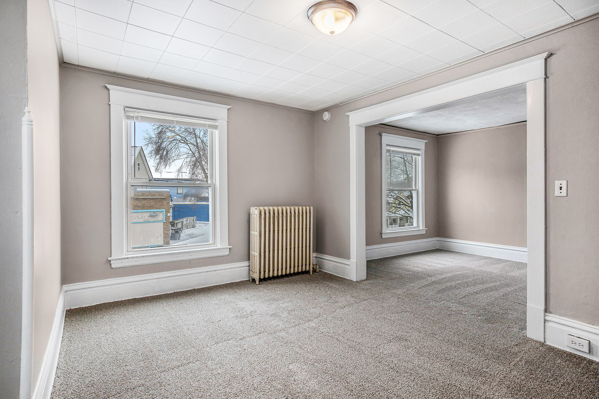 Property thumbnail image